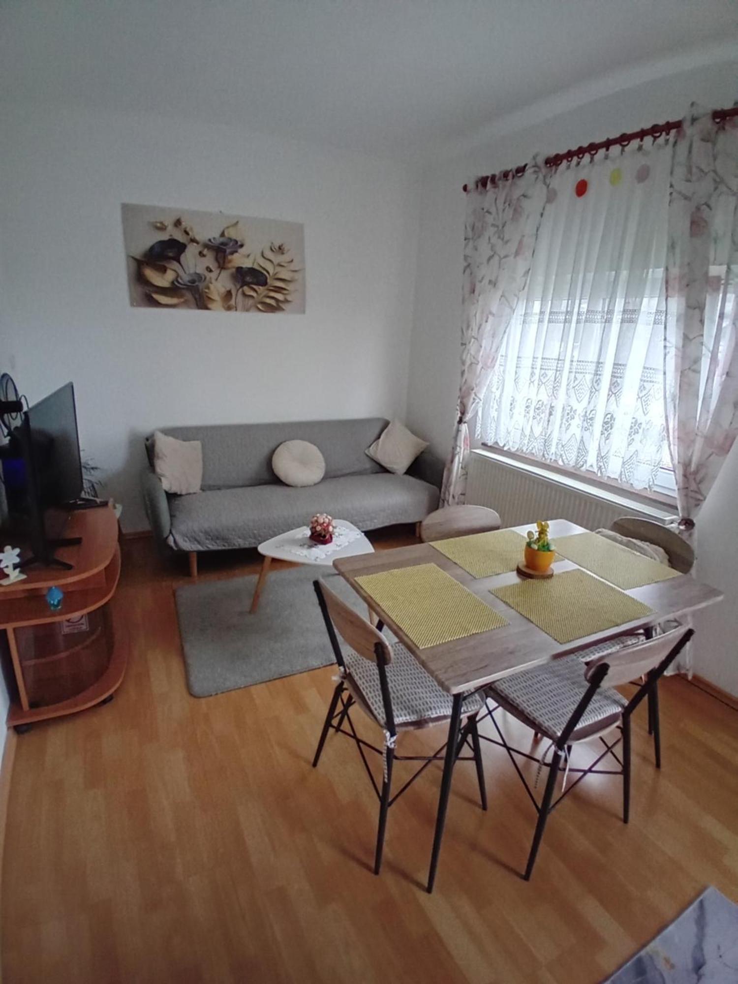 Apartman Nada Krapina Esterno foto